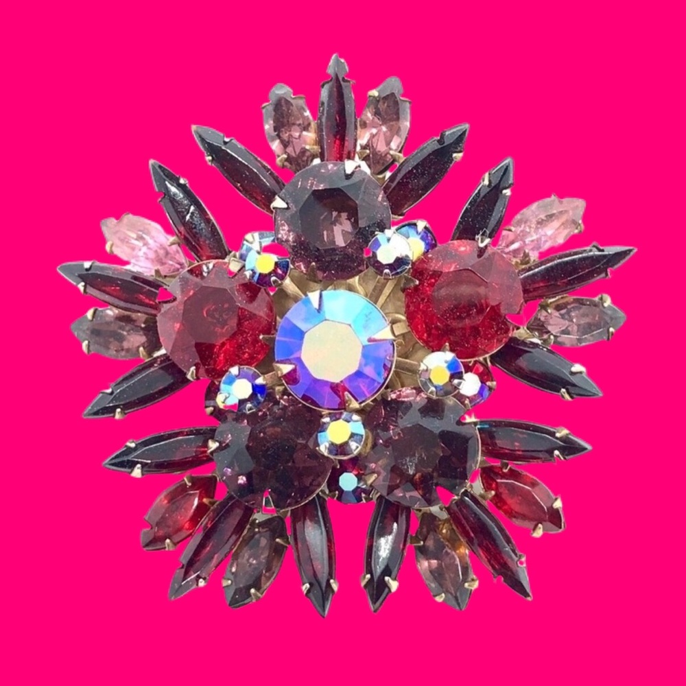 Vintage Red Starburst Brooch Rhinestone Retro Swag